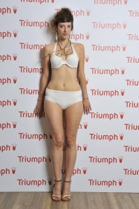 Tatiana Biggi - outfit - Triumph - shooting - bikini