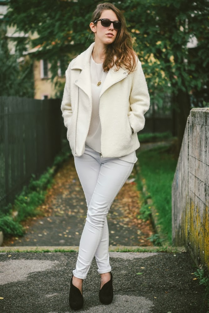 Tatiana Biggi - Tati loves pearls - outfit - blogger - Genova - Simone Primo photography - total white- come indossare il bianco in inverno 