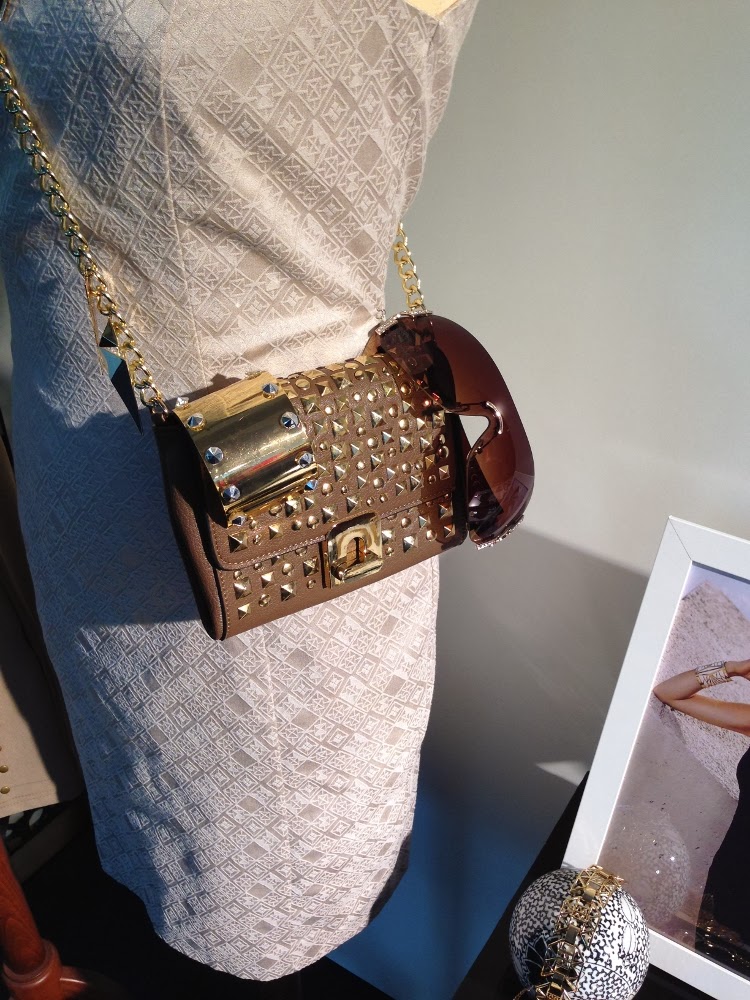 Tatiana Biggi - Tati loves pearls - fashion blogger Genova - cosa fa un blogger - cosa fa un blogger a Milano - Bijou Brigitte nuova collezione - accessori 2014