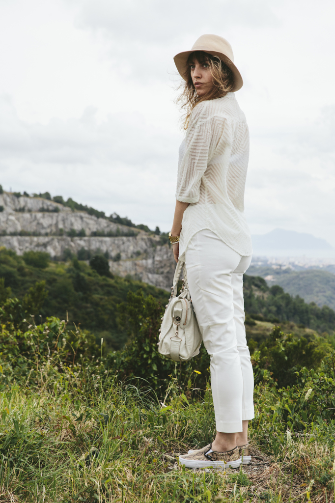 promod outfit - VFNO outfit - Tatiana Biggi - Tati loves pearls - total white outfit - Balenciaga outfit - blogger con Balenciaga